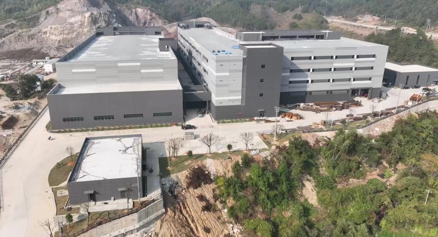 福建松溪經濟開發(fā)區(qū)東園新型紡織專業(yè)園標準化廠房項目一期已完工,準備驗收