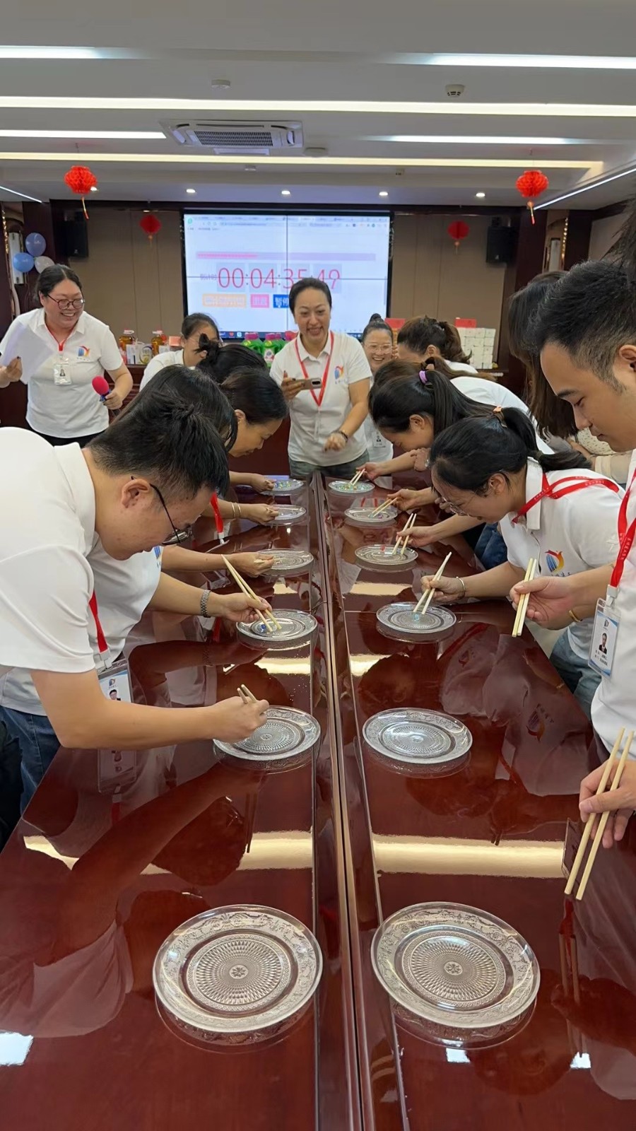 “易聚中秋團圓意，順啟事業(yè)新篇章”易順建工集團2024年中秋活動圓滿舉行